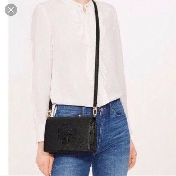 Tory Burch Handbags - Tory burch Harper' Pebbled Leather Crossbody Bag